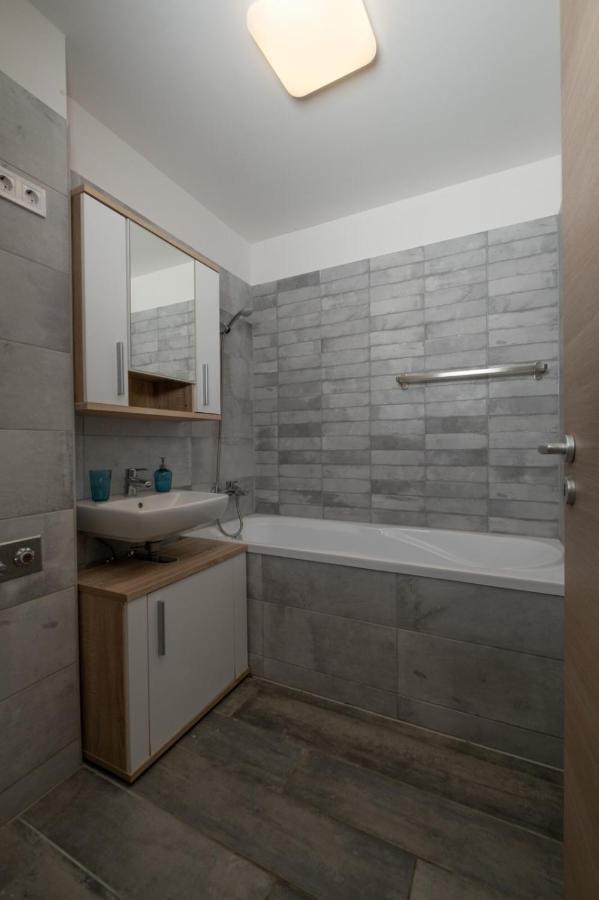 Lido Riviera Sunshine Apartman Balatonlelle Exteriör bild